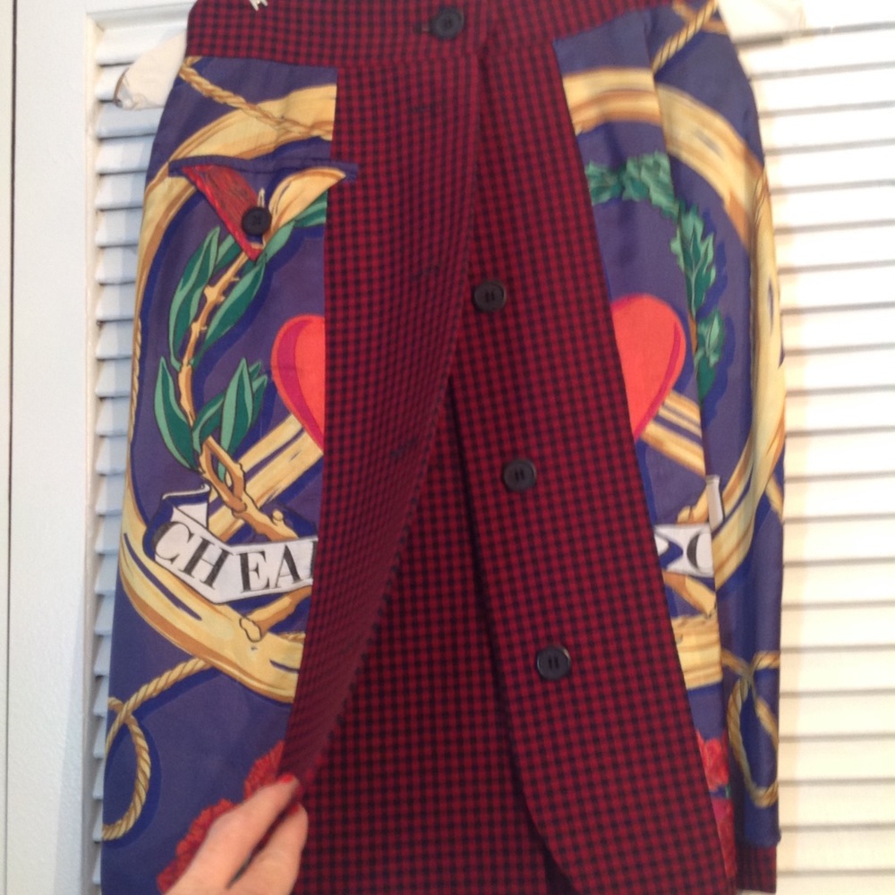 Gone 1/1 Xmas sale🎅🏼Vintage MOSCHINo skirt!